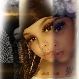 Meet your Posher, Cece